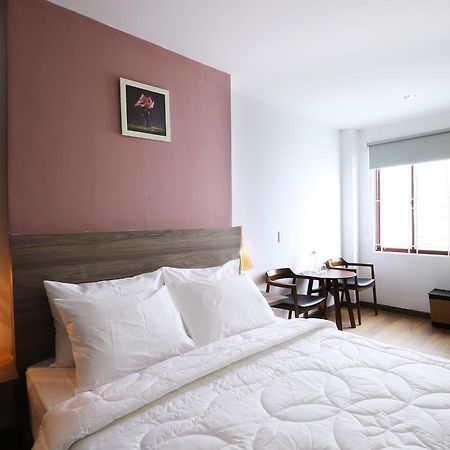 Fourc Hotel Ho Chi Minh City Exterior photo